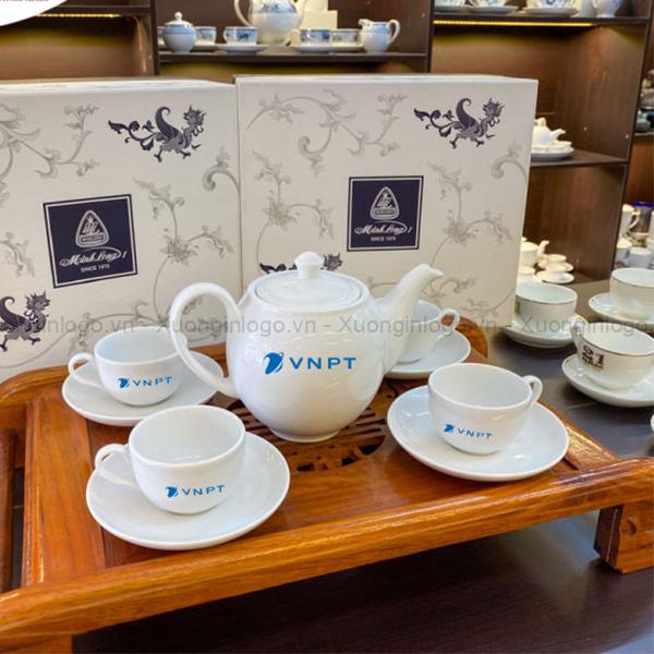 Bộ Ấm Chén Bình Trà Gốm Sứ Minh Long Camellia Trắng In Logo NV-38