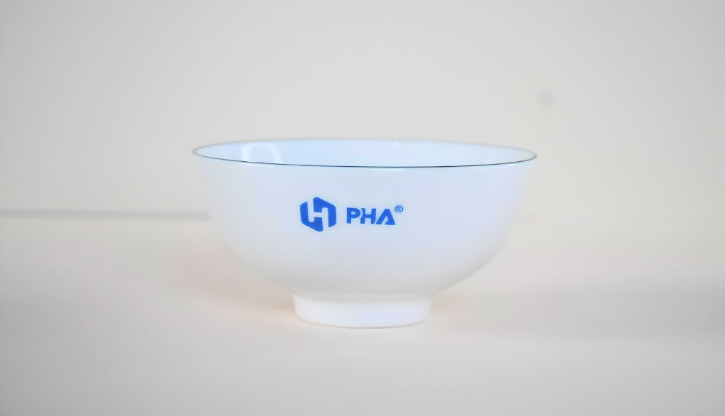 Quà Tặng In Logo PHA Lên Chén Sứ