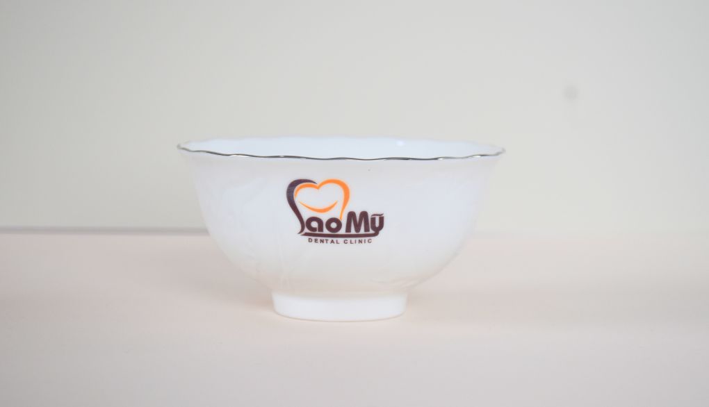 Quà Tặng In Logo Sao Mỹ Dental Clinic Lên Chén