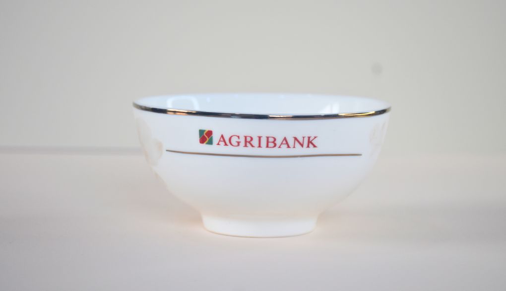 Quà Tặng In Logo Agribank Lên Chén Đĩa Tạo Ấn Tượng Thương Hiệu Hiệu Quả