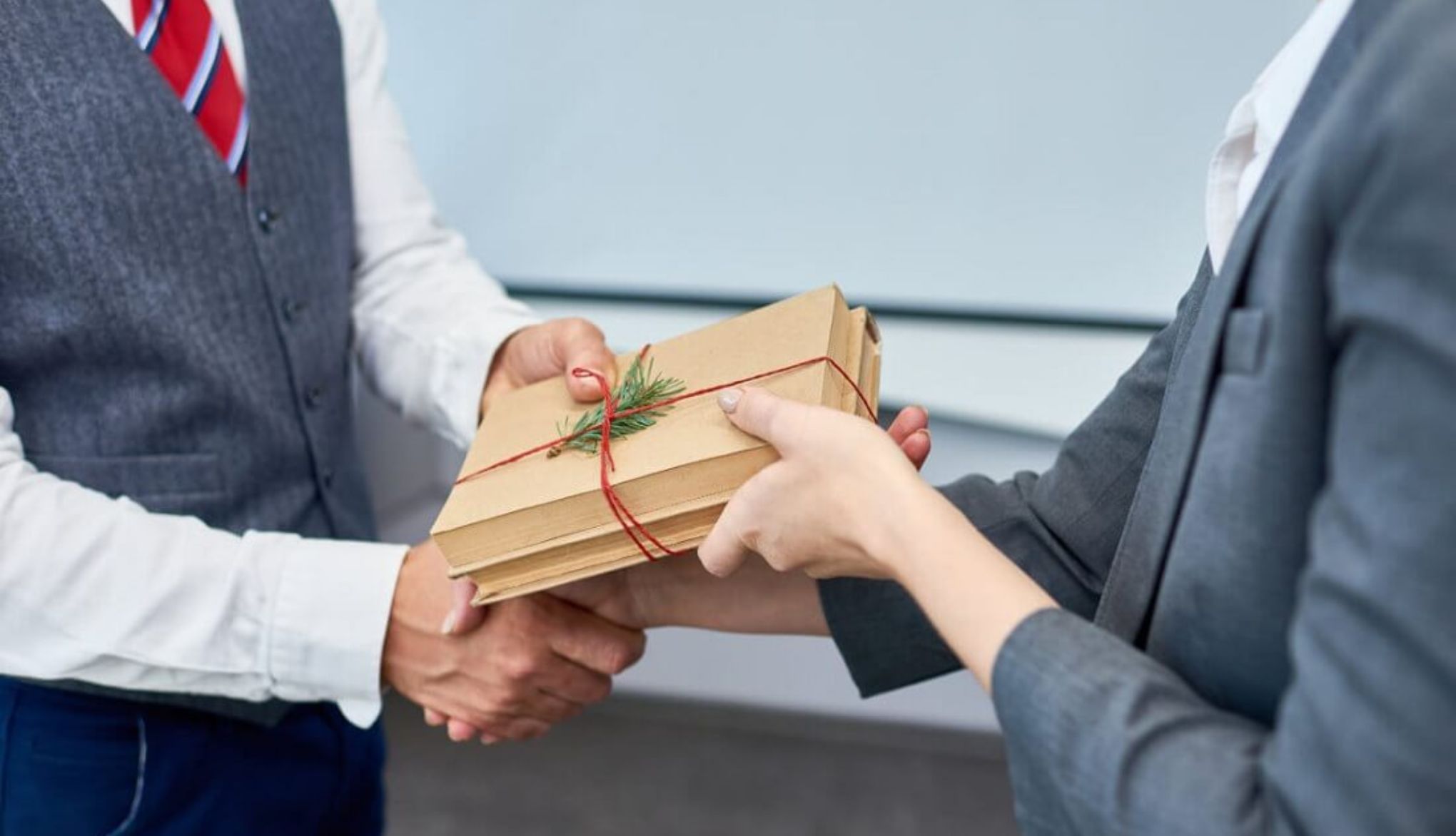 Bí Quyết Giữ Chân Khách Hàng Hiệu Quả