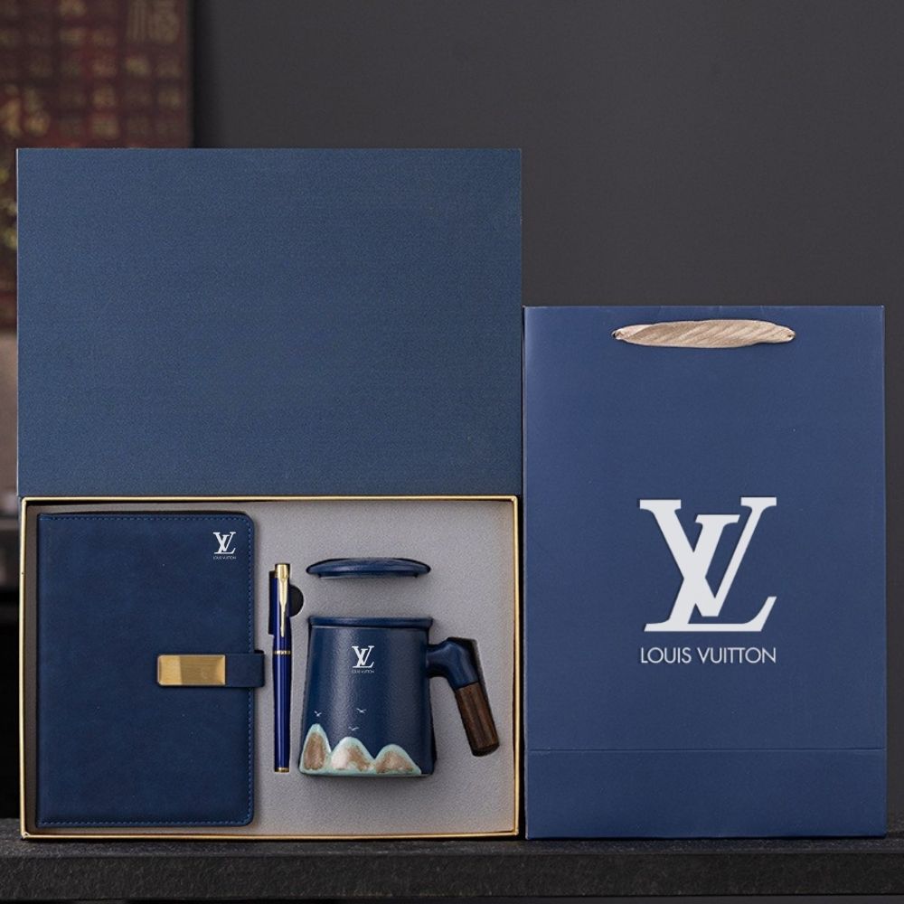 Set Quà Họa Tiết Truyền Thống Sang Trọng - Quà Tặng Đối Tác Quốc Tế Dịp Lễ Tết Cổ Truyền