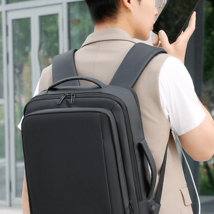 Balo In Logo Cho Đối Tác Chống Nước Đen 42x31x12 cm