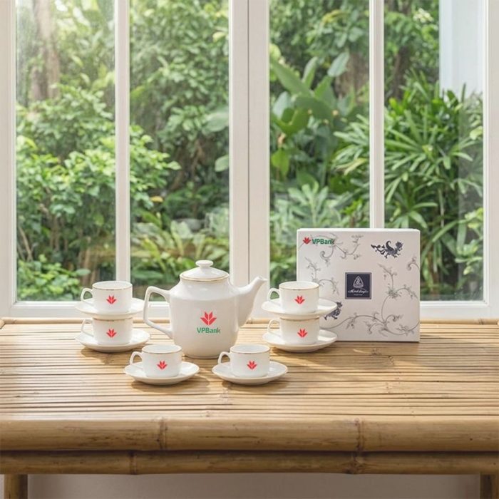 Bộ Trà 0.7L Jasmine Viền Chỉ Vàng