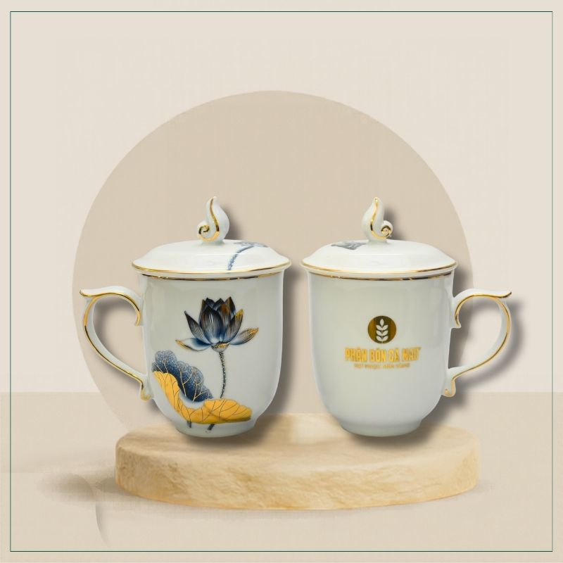 Cốc / ly sứ có quai in slogan brand mới